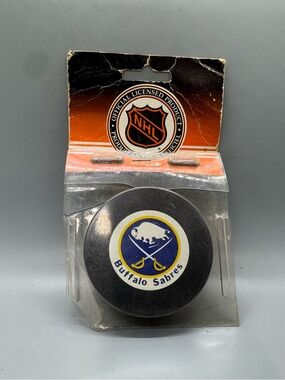 Vintage Buffalo Sabres NHL Hockey Puck in Original Packaging – Trench MFG